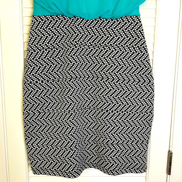 Blouson Top Dress 14 - Picture 4 of 7